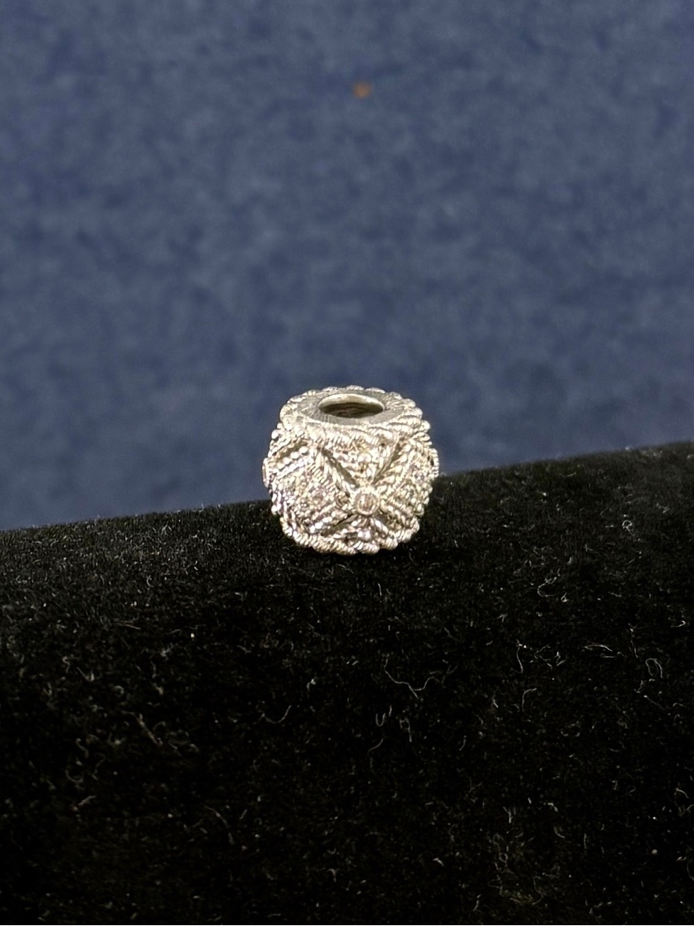 JUDITH RIPKA Sterling Silver Sparkling CZ Slider Barrel Cable Twist Charm